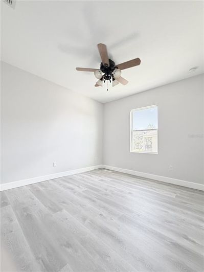 Image No.10-4 Bed Townhouse for sale