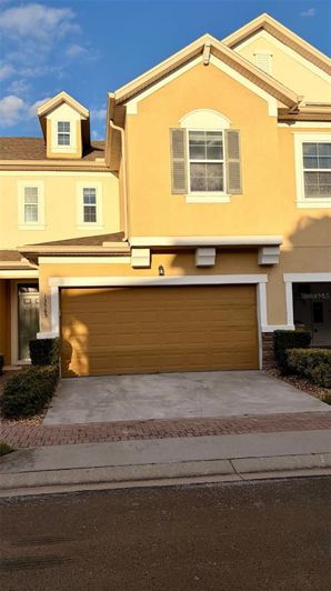 Image No.2-4 Bed Townhouse for sale