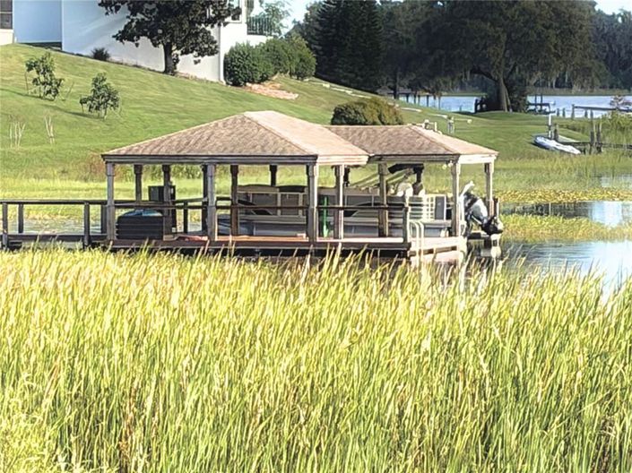 Image No.23-4 Bed Townhouse for sale