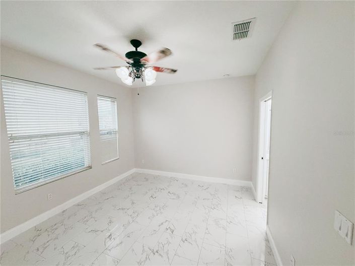 Image No.5-4 Bed Townhouse for sale