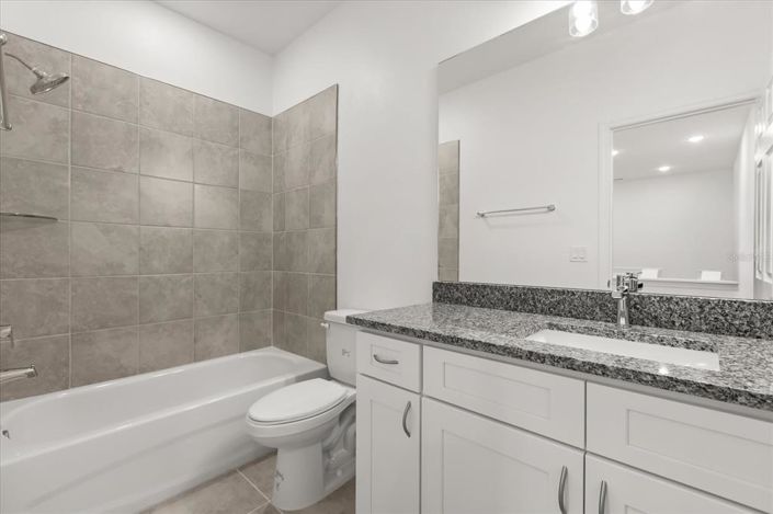 Image No.16-3 Bed Townhouse for sale