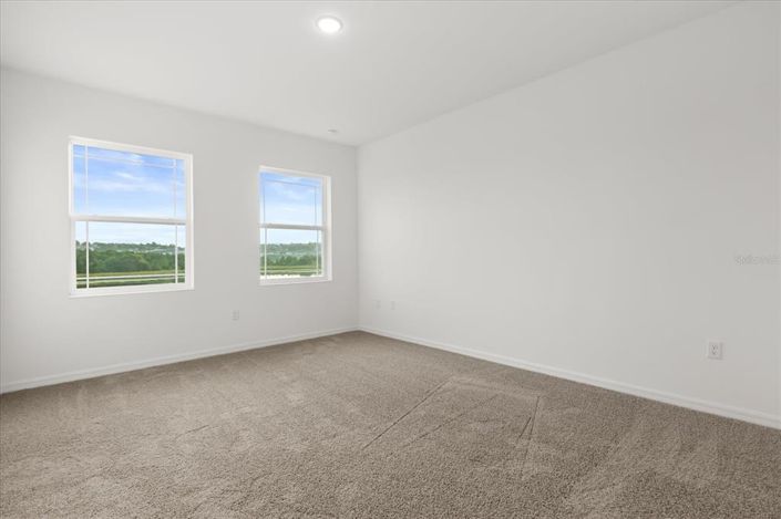 Image No.20-3 Bed Townhouse for sale