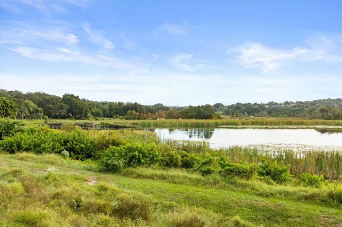 Image No.26-3 Bed Townhouse for sale