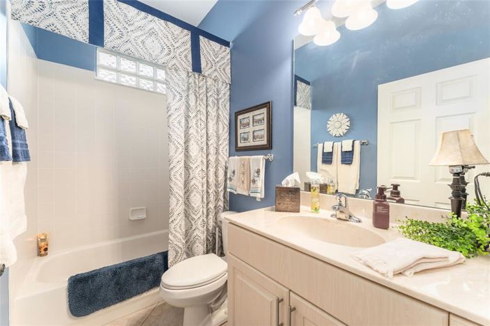 Image No.15-3 Bed House for sale