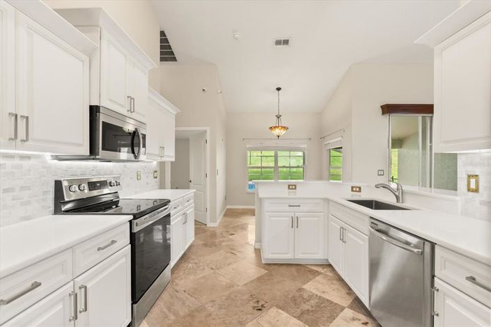 Image No.5-Maison de 4 chambres à vendre à Saint John