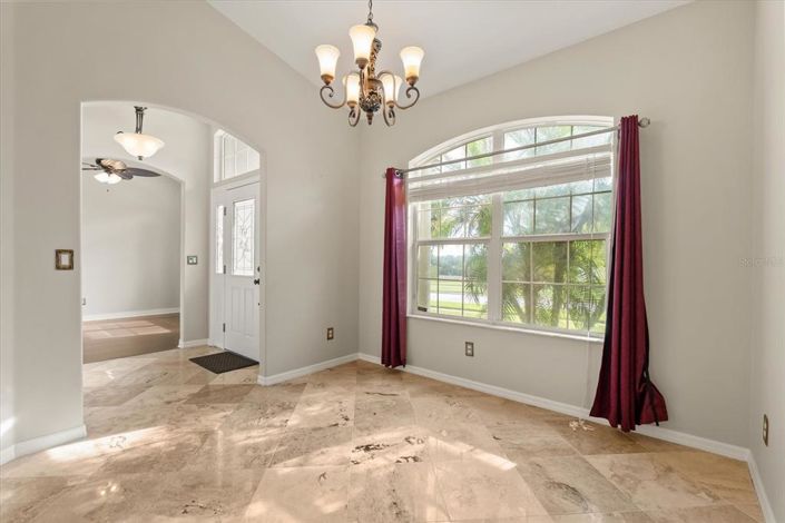 Image No.9-Maison de 4 chambres à vendre à Saint John