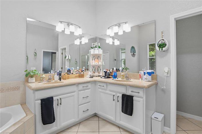 Image No.20-Maison de 4 chambres à vendre à Saint John