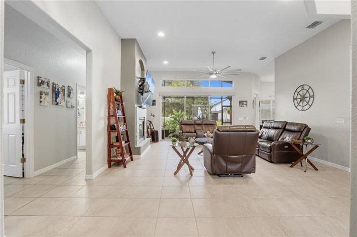 Image No.5-Maison de 4 chambres à vendre à Saint John