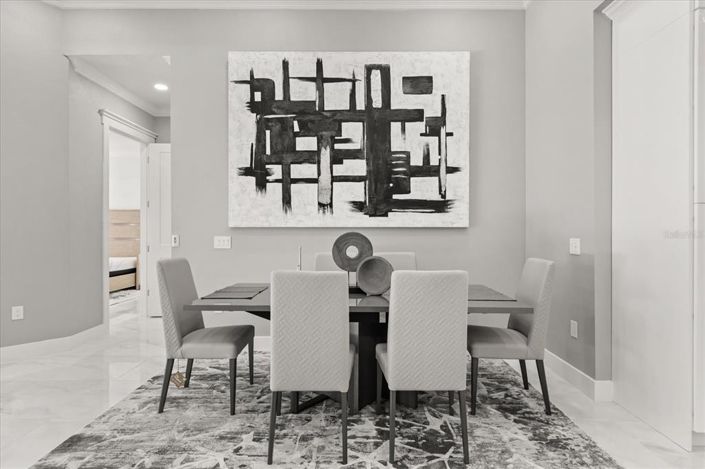 Image No.15-4 Bed House for sale