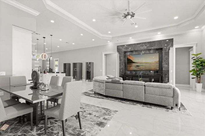 Image No.16-4 Bed House for sale