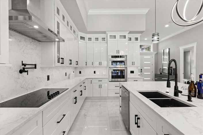 Image No.20-4 Bed House for sale