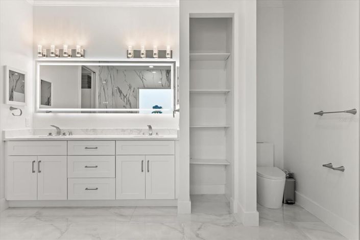 Image No.30-4 Bed House for sale