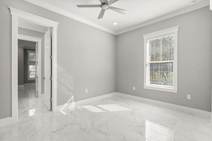 Image No.35-4 Bed House for sale