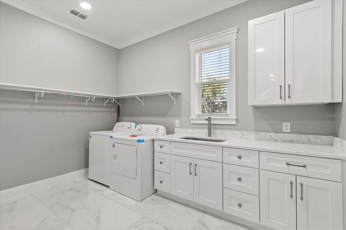 Image No.44-4 Bed House for sale