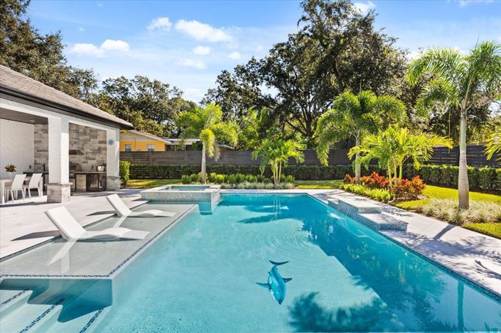 Image No.51-4 Bed House for sale