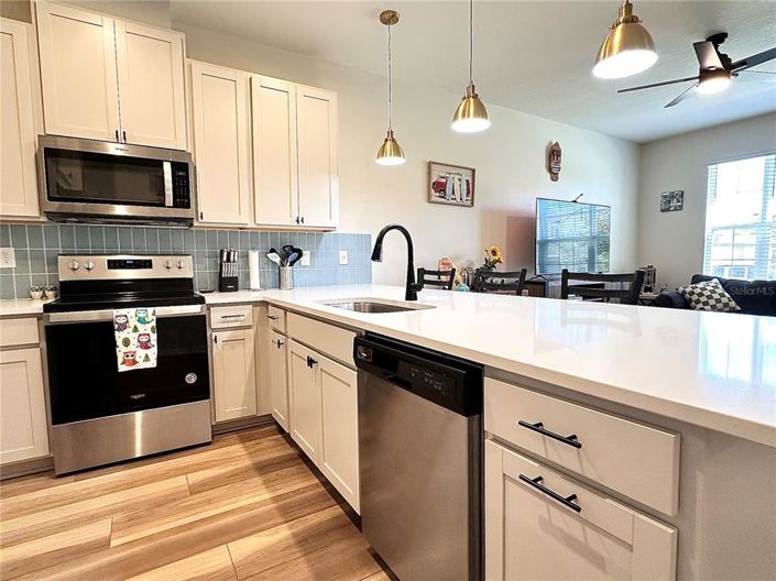 Image No.10-3 Bed Townhouse for sale