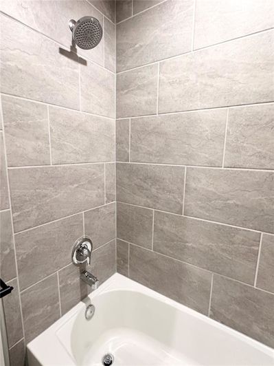 Image No.18-3 Bed Townhouse for sale