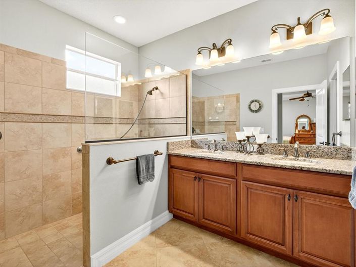 Image No.24-3 Bed House for sale