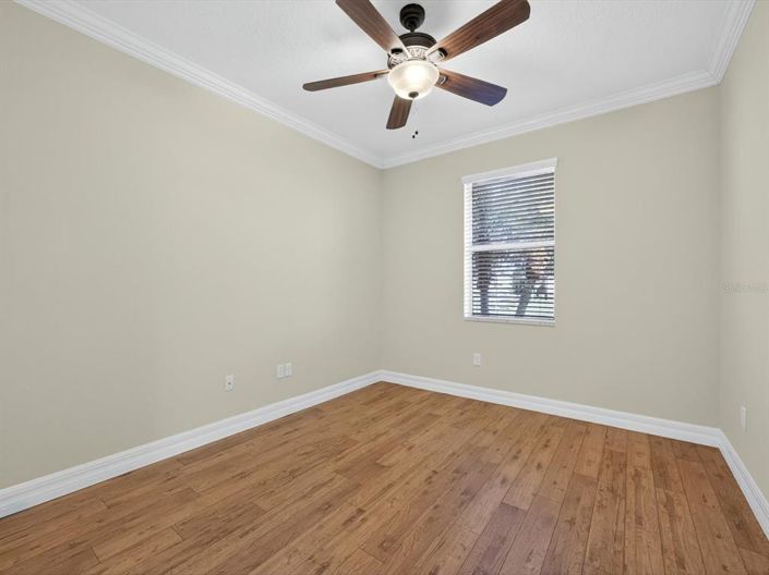 Image No.30-3 Bed House for sale