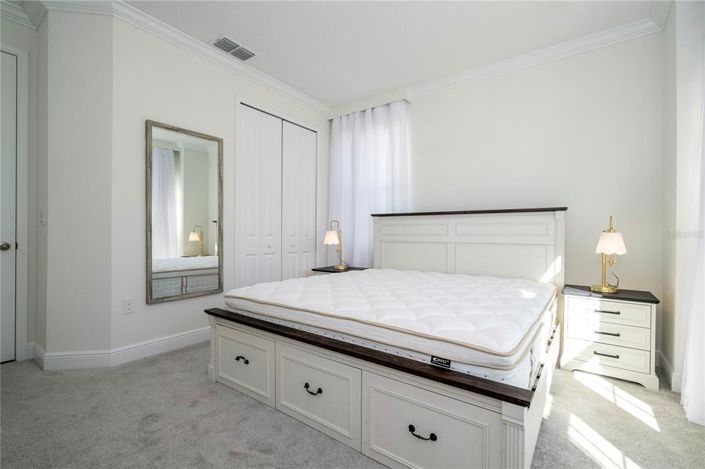 Image No.12-6 Bed House for sale