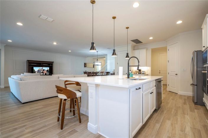 Image No.35-6 Bed House for sale