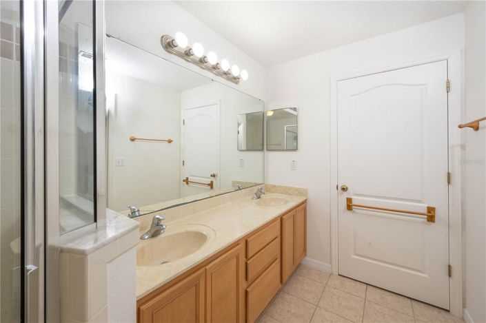 Image No.13-3 Bed House for sale