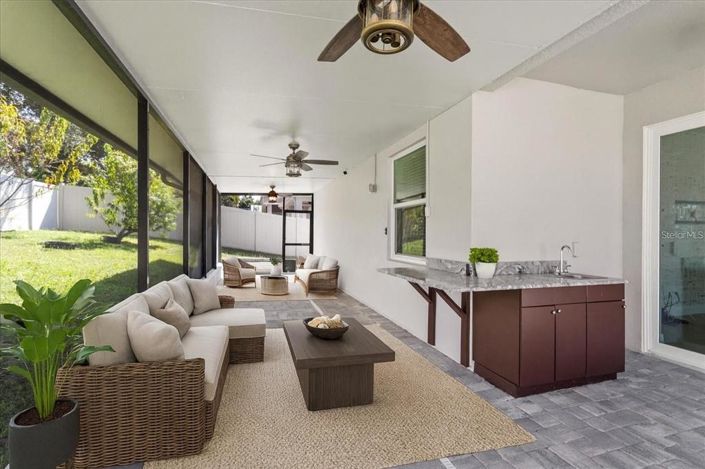 Image No.19-3 Bed House for sale