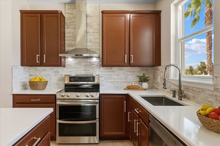 Image No.9-3 Bed House for sale