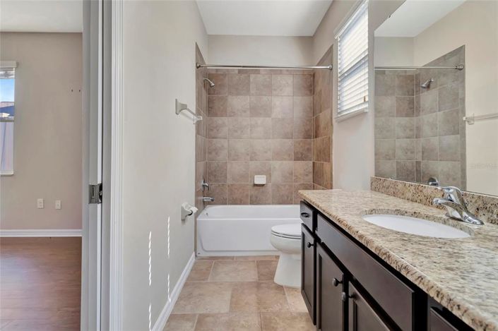 Image No.16-4 Bed House for sale