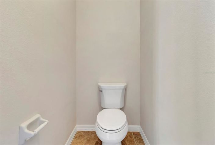 Image No.17-4 Bed House for sale