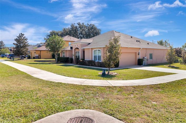 Image No.35-4 Bed House for sale