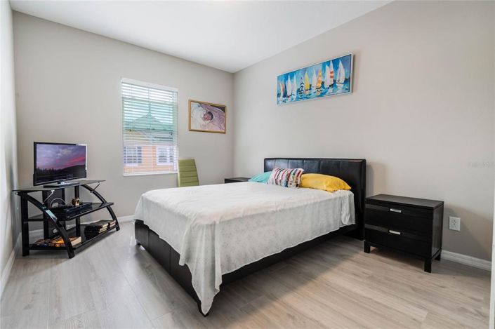 Image No.23-4 Bed Townhouse for sale