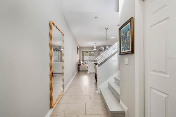 Image No.4-4 Bed Townhouse for sale