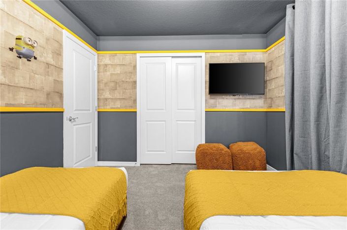 Image No.19-5 Bed Townhouse for sale