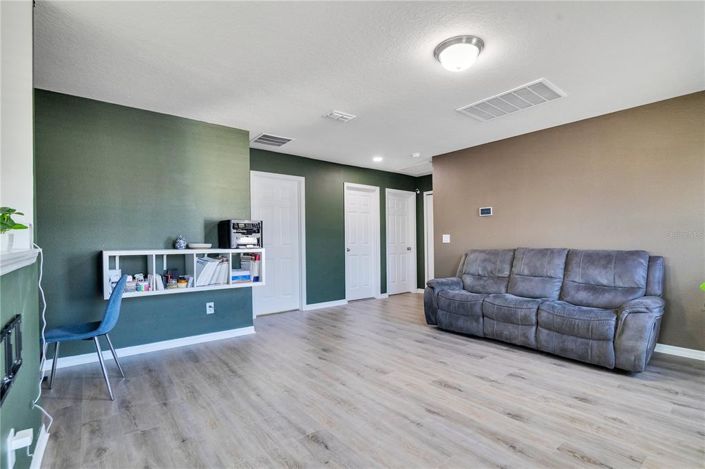 Image No.17-Propriété de 4 chambres à vendre à Davenport