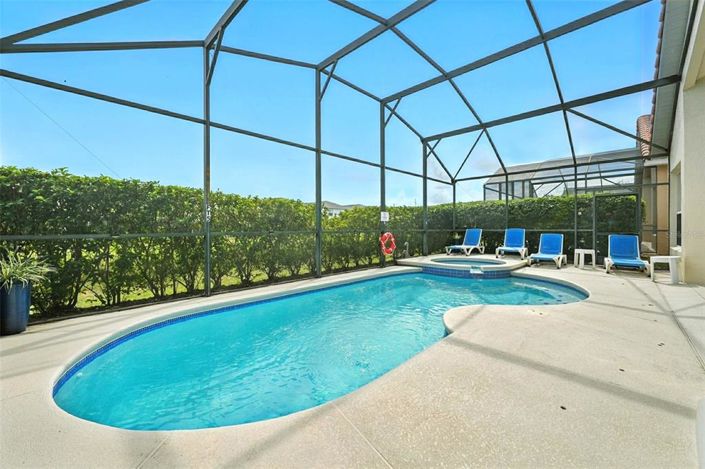 Image No.10-5 Bed House for sale