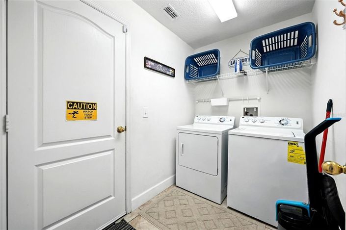 Image No.36-5 Bed House for sale