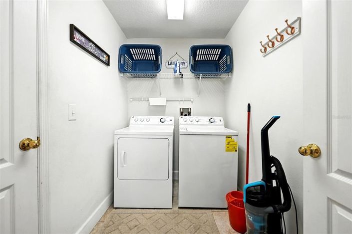 Image No.40-5 Bed House for sale