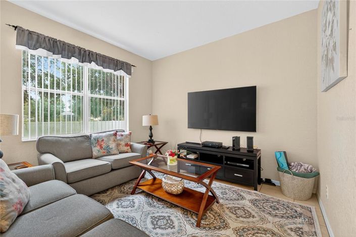 Image No.16-3 Bed Townhouse for sale