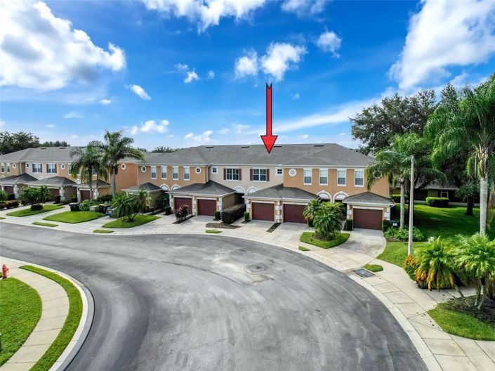 Image No.27-2 Bed Townhouse for sale