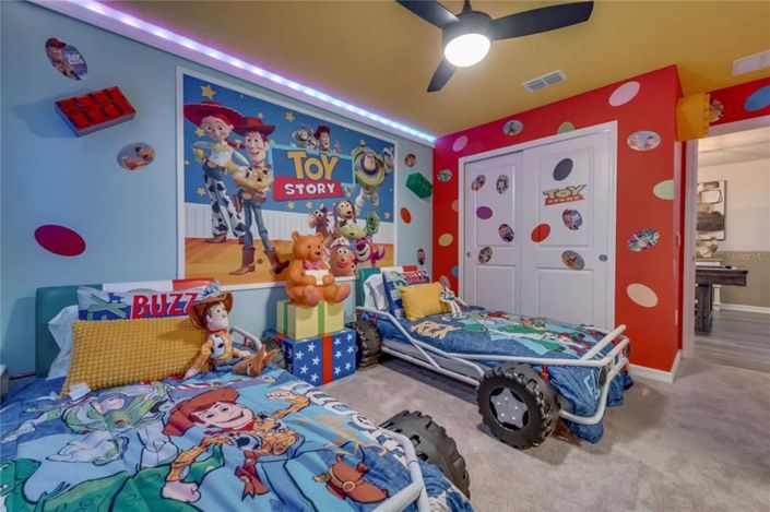 Image No.11-10 Bed House for sale