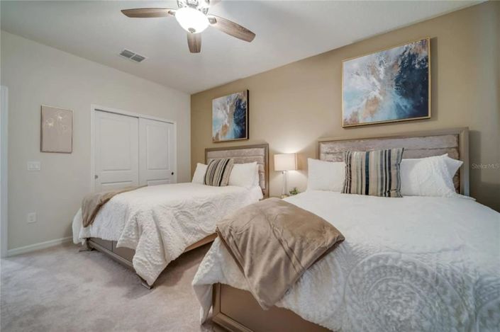 Image No.33-10 Bed House for sale