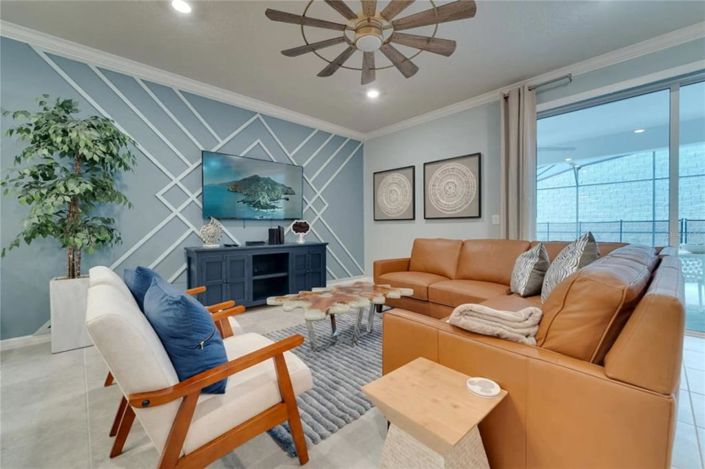 Image No.4-10 Bed Property for sale