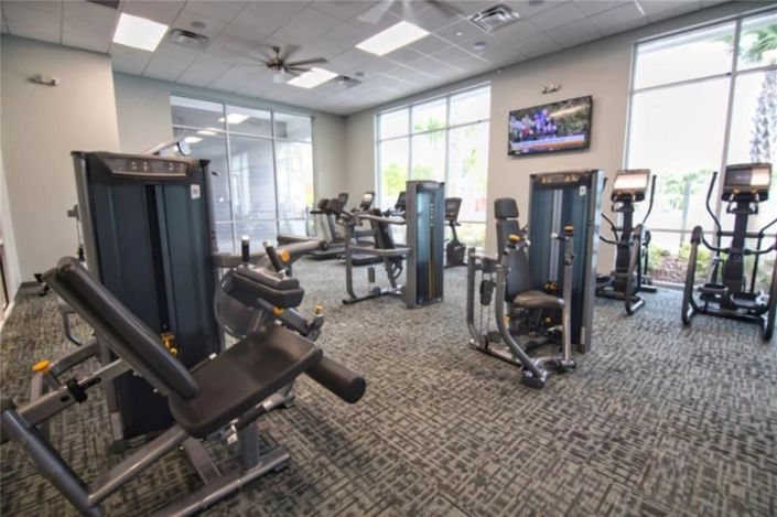 Image No.52-10 Bed Property for sale