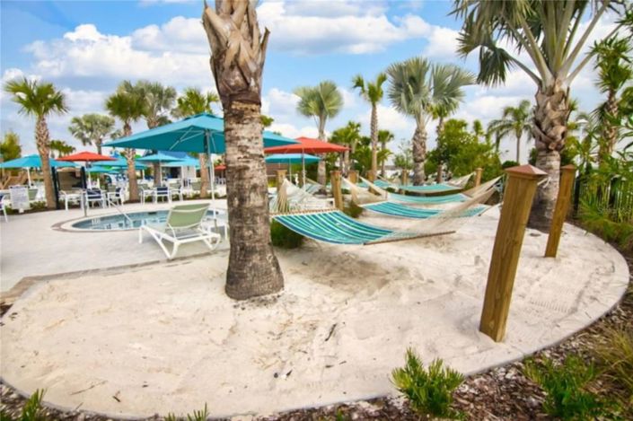 Image No.53-10 Bed House for sale