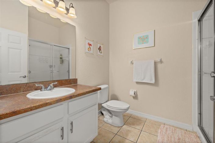 Image No.15-3 Bed Property for sale