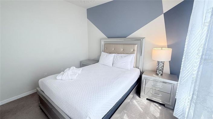 Image No.13-8 Bed House for sale