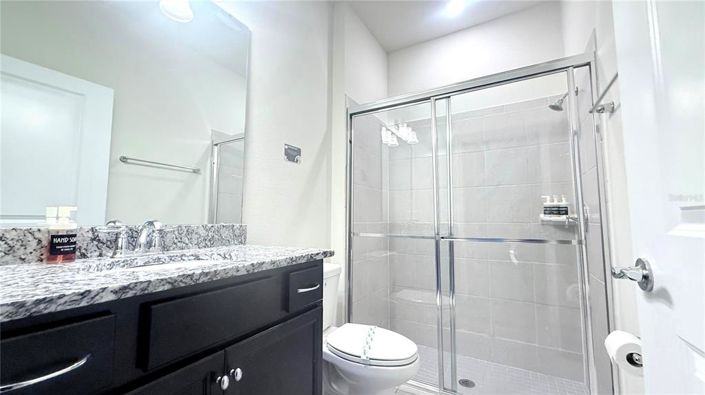 Image No.34-8 Bed House for sale