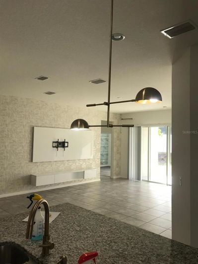 Image No.14-4 Bed Property for sale