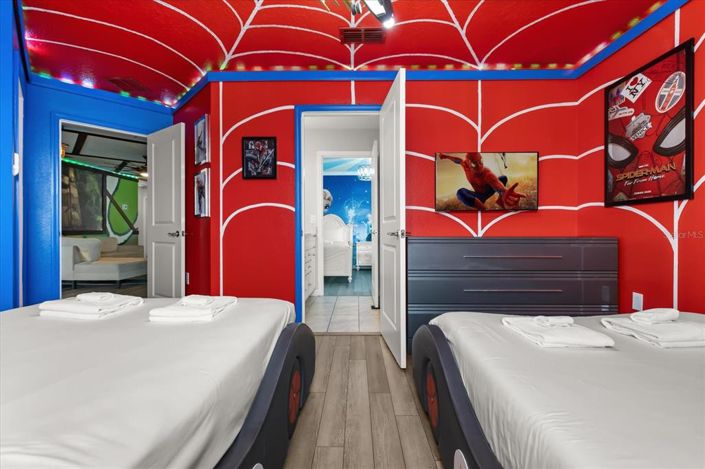 Image No.29-10 Bed Property for sale